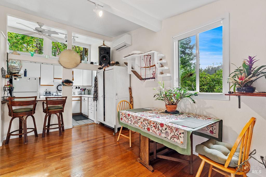 Detail Gallery Image 14 of 83 For 15990 Drake Rd, Guerneville,  CA 95446 - 1 Beds | 1 Baths