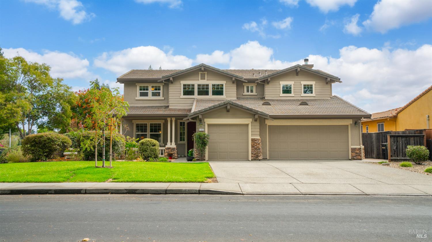 Front Image Thumbnail for BA325084770