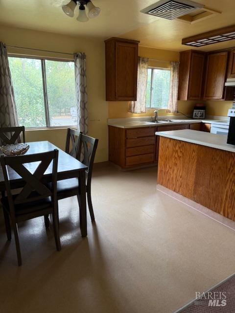 Detail Gallery Image 9 of 30 For 23740 Greely St, Covelo,  CA 95428 - 3 Beds | 2 Baths