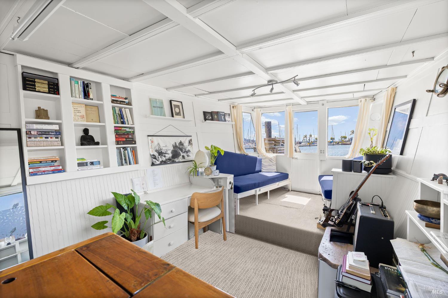 Detail Gallery Image 4 of 21 For 12 S 40 Dock Unkn, Sausalito,  CA 94965 - 1 Beds | 1 Baths