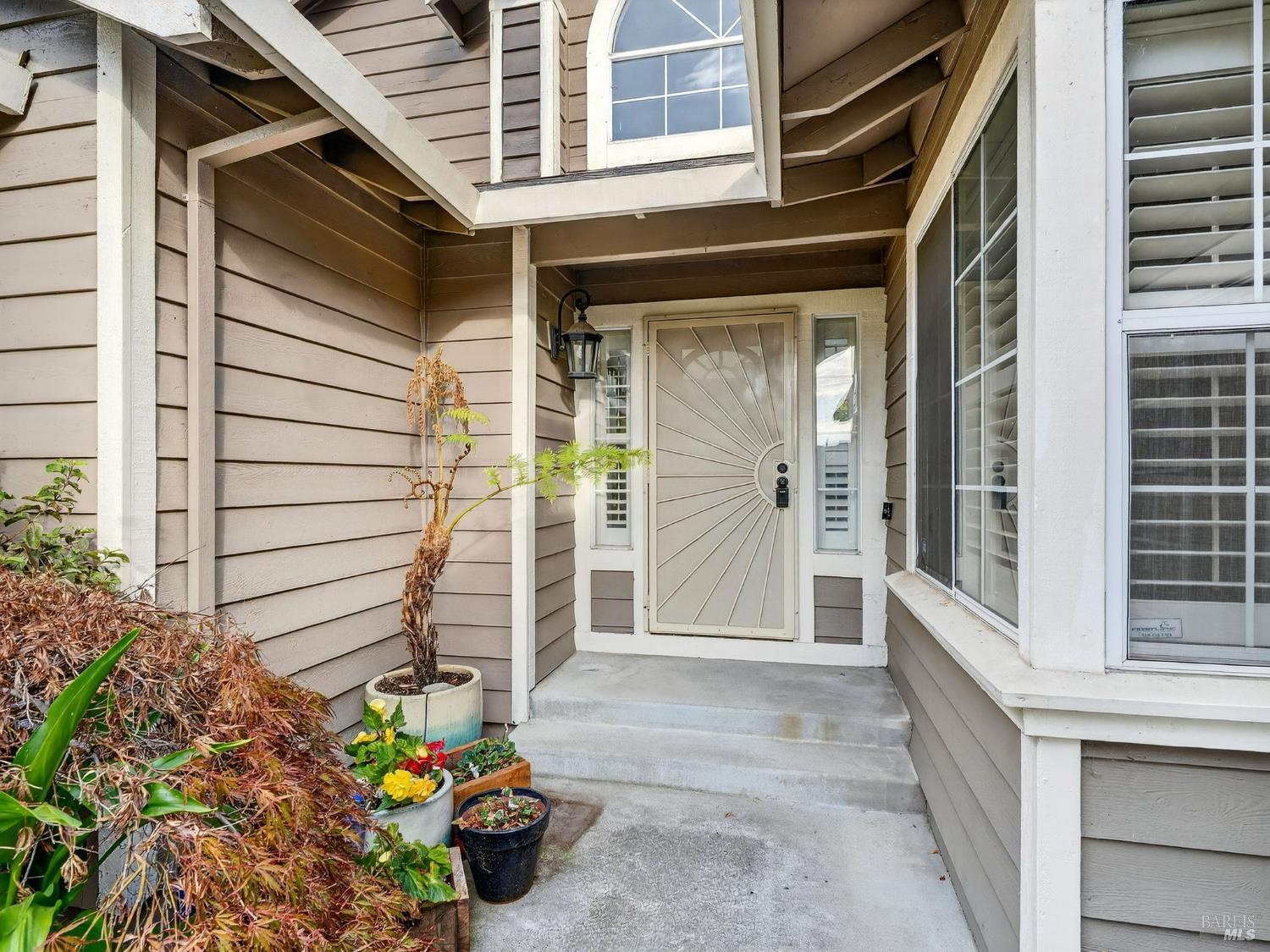 Detail Gallery Image 7 of 63 For 220 Mendelssohn Ct, Cotati,  CA 94931 - 4 Beds | 2 Baths