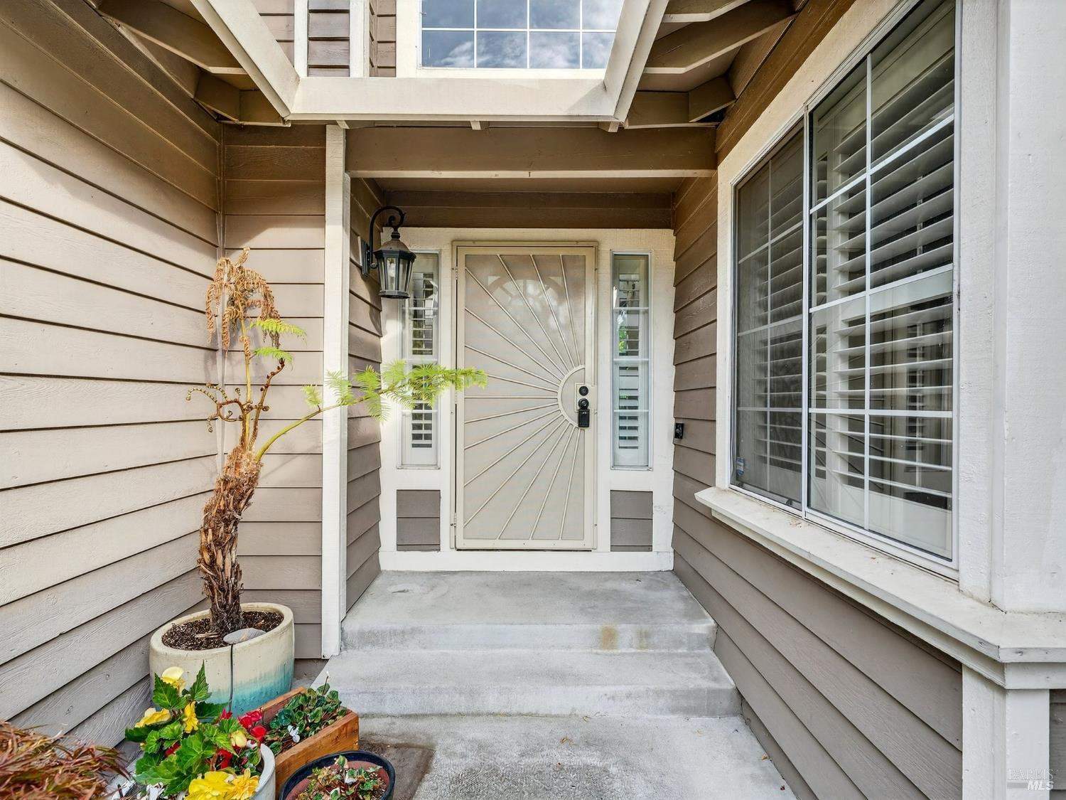 Detail Gallery Image 8 of 63 For 220 Mendelssohn Ct, Cotati,  CA 94931 - 4 Beds | 2 Baths