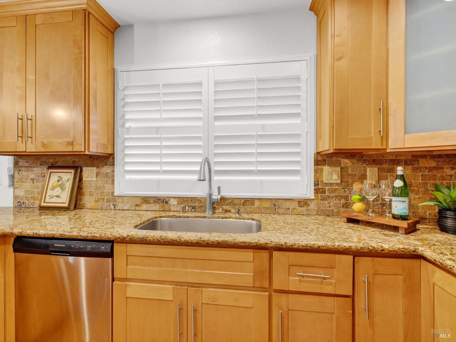 Detail Gallery Image 36 of 63 For 220 Mendelssohn Ct, Cotati,  CA 94931 - 4 Beds | 2 Baths