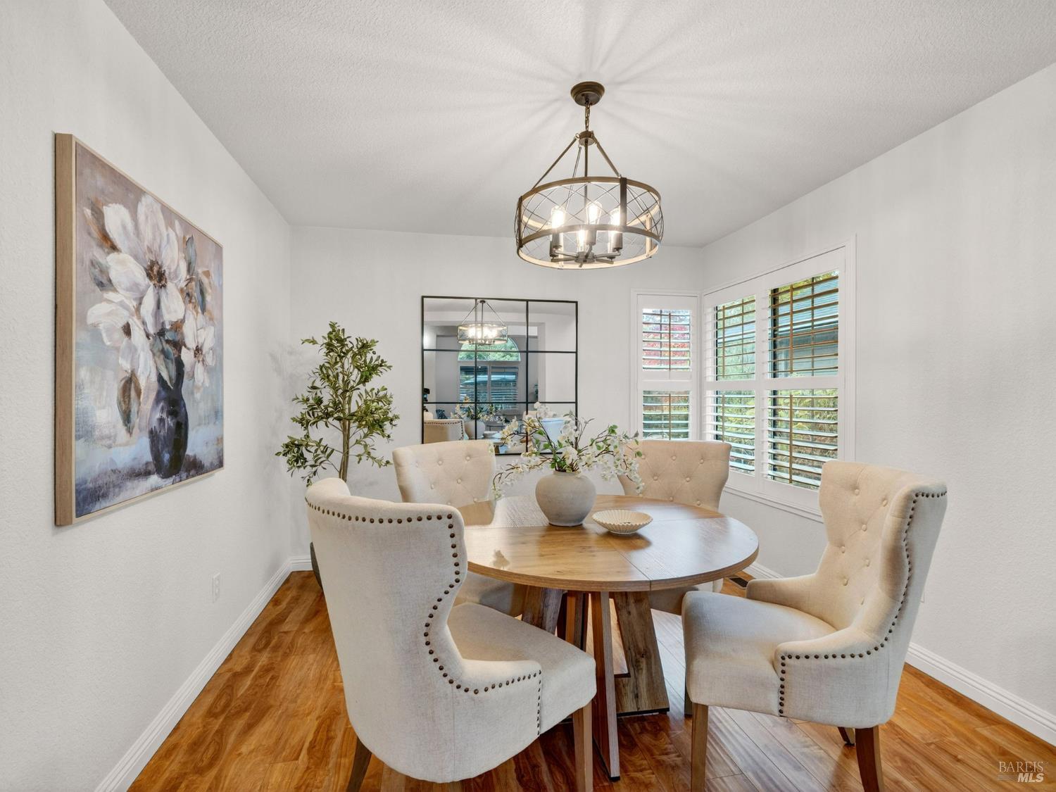 Detail Gallery Image 31 of 63 For 220 Mendelssohn Ct, Cotati,  CA 94931 - 4 Beds | 2 Baths