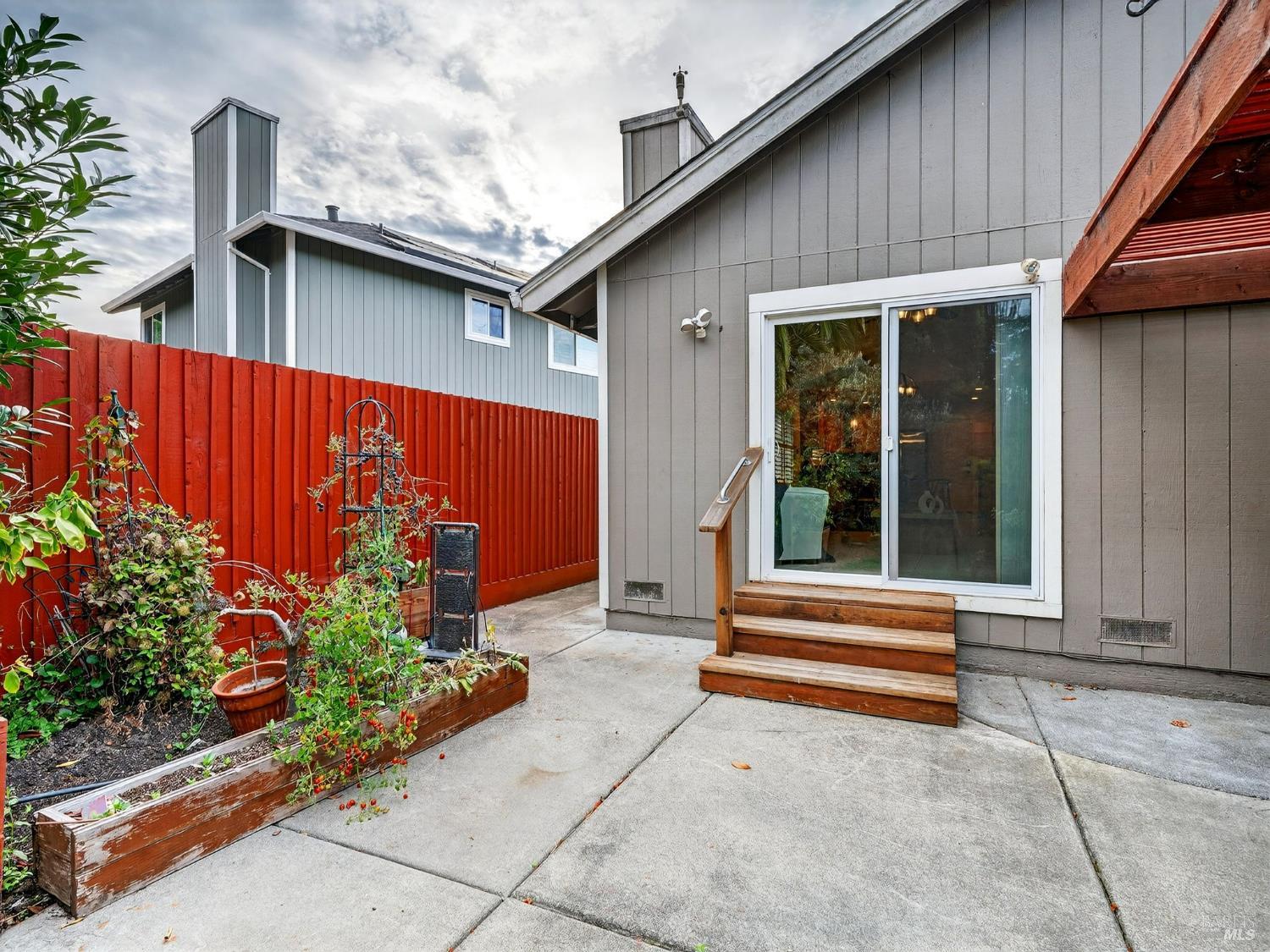 Detail Gallery Image 47 of 63 For 220 Mendelssohn Ct, Cotati,  CA 94931 - 4 Beds | 2 Baths