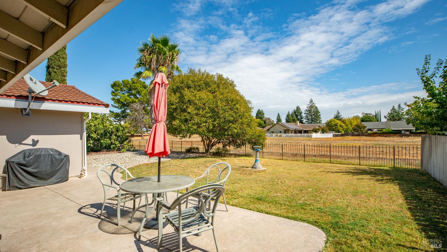 Detail Gallery Image 35 of 64 For 442 Yellowstone Dr, Vacaville,  CA 95687 - 3 Beds | 2 Baths