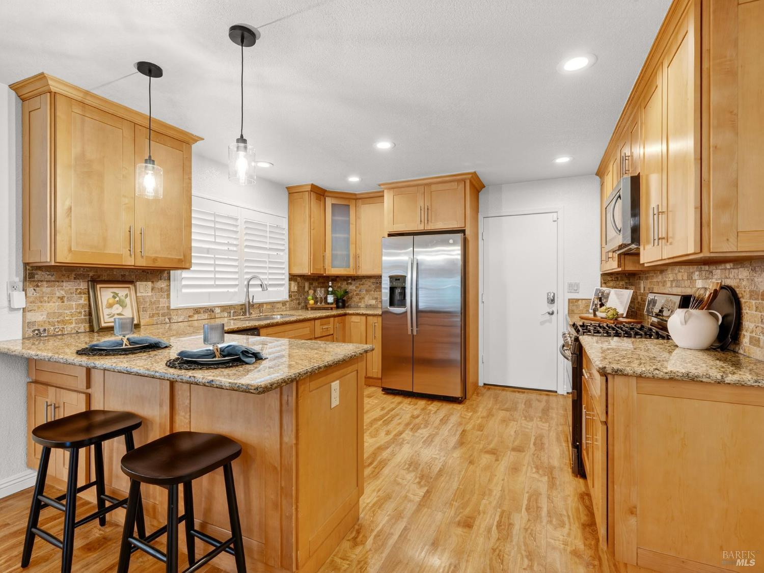 Detail Gallery Image 35 of 63 For 220 Mendelssohn Ct, Cotati,  CA 94931 - 4 Beds | 2 Baths