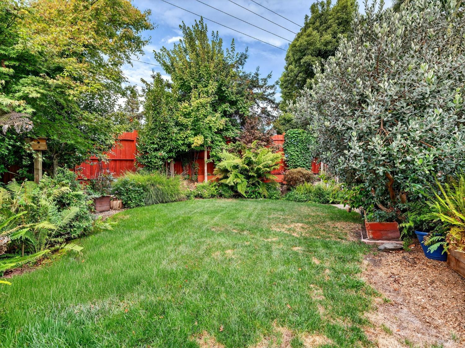 Detail Gallery Image 46 of 63 For 220 Mendelssohn Ct, Cotati,  CA 94931 - 4 Beds | 2 Baths