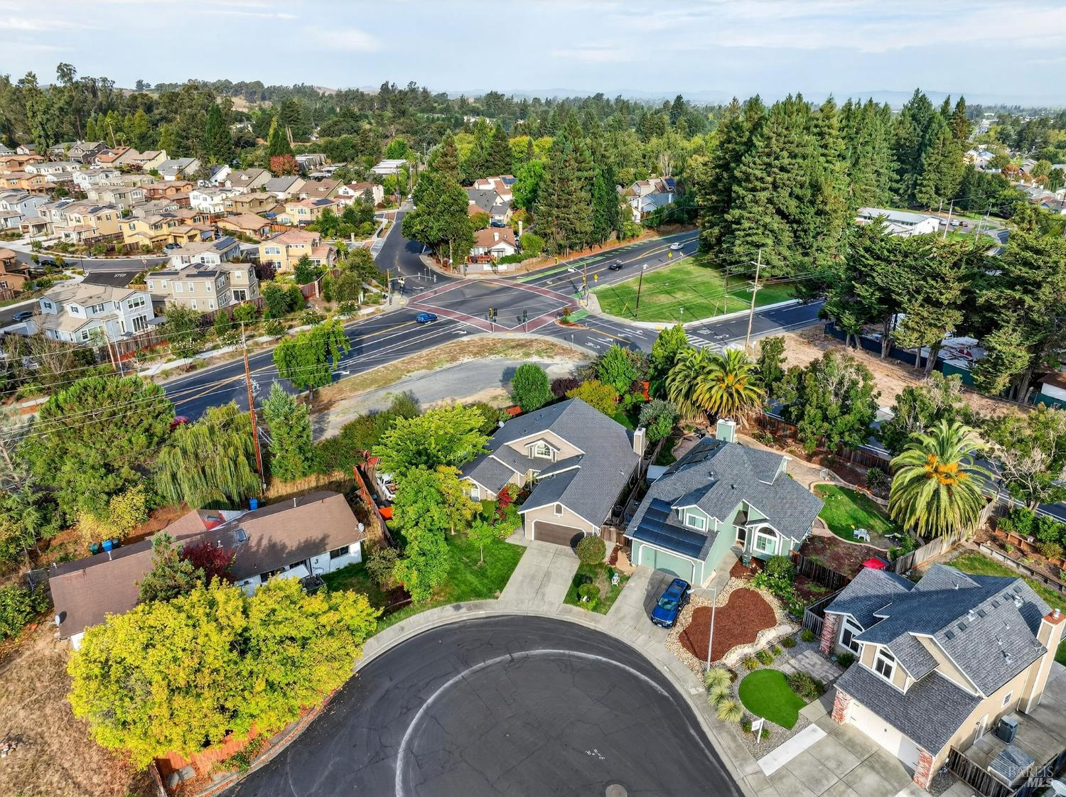 Detail Gallery Image 5 of 63 For 220 Mendelssohn Ct, Cotati,  CA 94931 - 4 Beds | 2 Baths