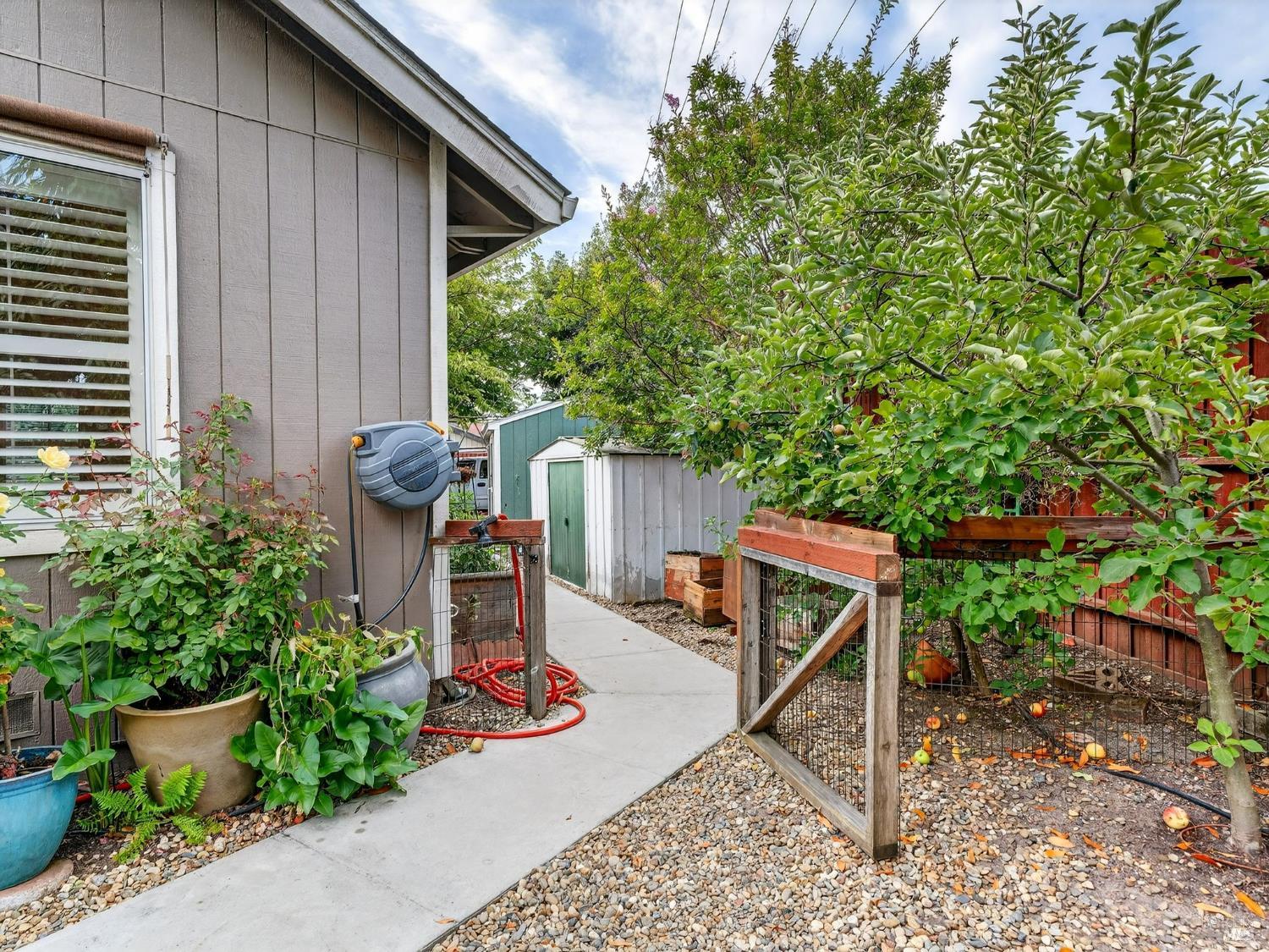 Detail Gallery Image 55 of 63 For 220 Mendelssohn Ct, Cotati,  CA 94931 - 4 Beds | 2 Baths