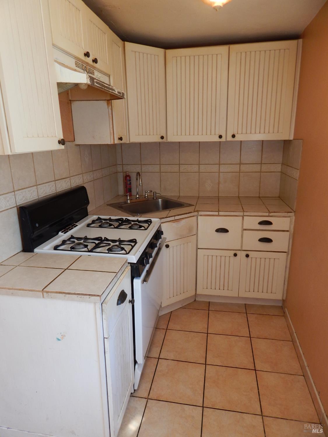 Detail Gallery Image 7 of 22 For 1512 15th St, San Pablo,  CA 94806 - 2 Beds | 1 Baths