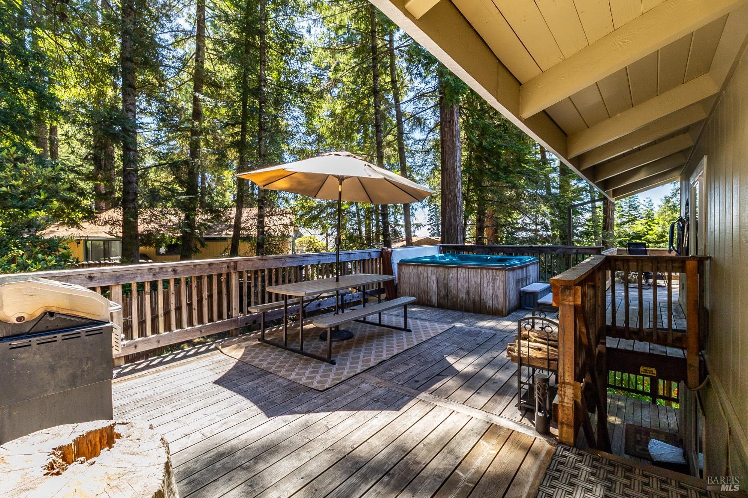 Detail Gallery Image 14 of 87 For 35550 Ocean View Way, Gualala,  CA 95445 - 3 Beds | 2 Baths