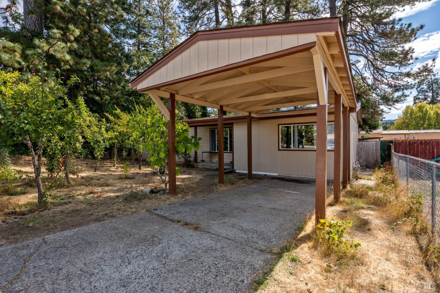 Detail Gallery Image 13 of 19 For 77 Hazel St, Willits,  CA 95490 - 4 Beds | 1/1 Baths