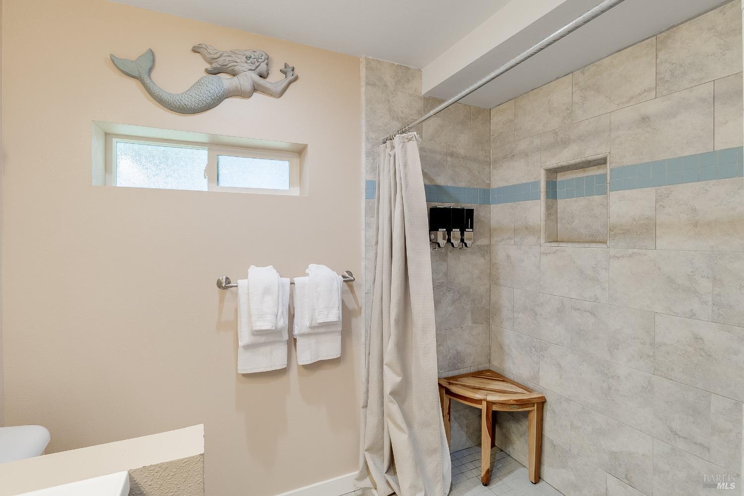 Detail Gallery Image 64 of 87 For 35550 Ocean View Way, Gualala,  CA 95445 - 3 Beds | 2 Baths