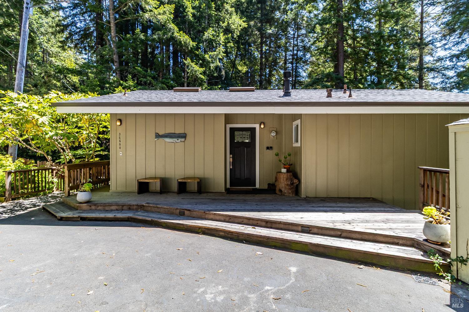 Detail Gallery Image 6 of 87 For 35550 Ocean View Way, Gualala,  CA 95445 - 3 Beds | 2 Baths