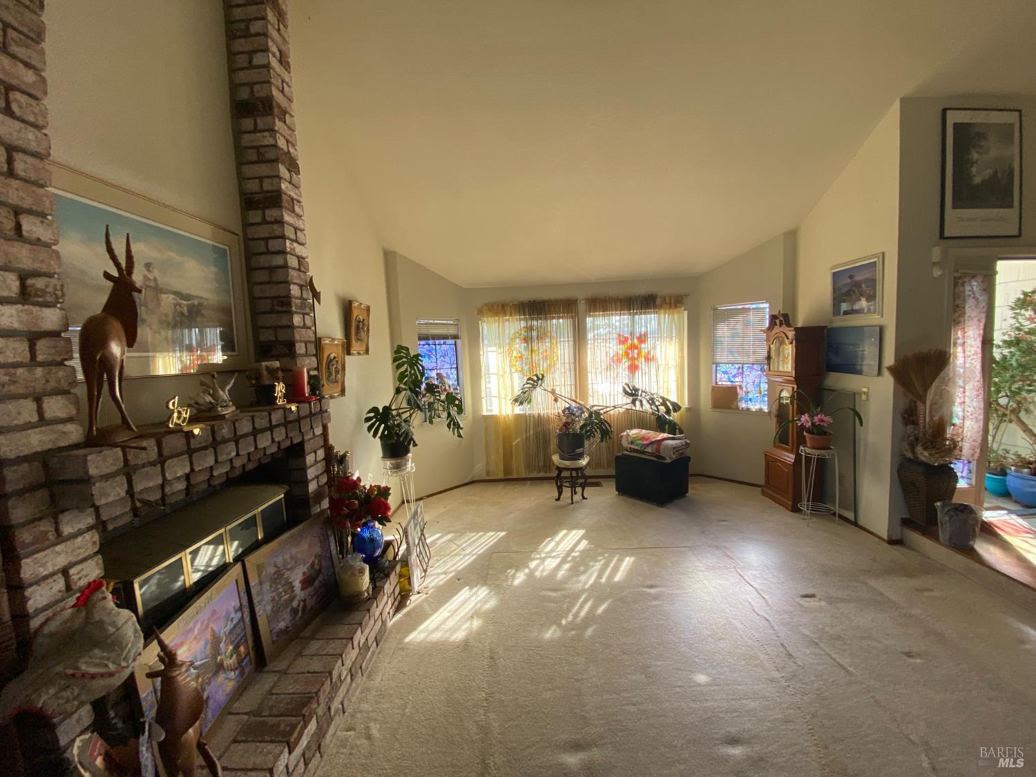 Detail Gallery Image 11 of 34 For 180 Winter Harbor Pl, Vallejo,  CA 94591 - 4 Beds | 3 Baths