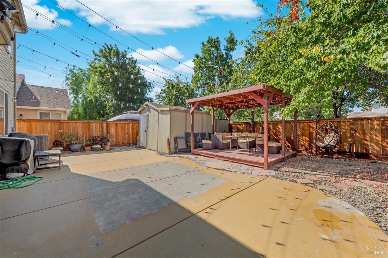 Detail Gallery Image 45 of 56 For 2541 Rowe Dr, Fairfield,  CA 94533 - 5 Beds | 3 Baths