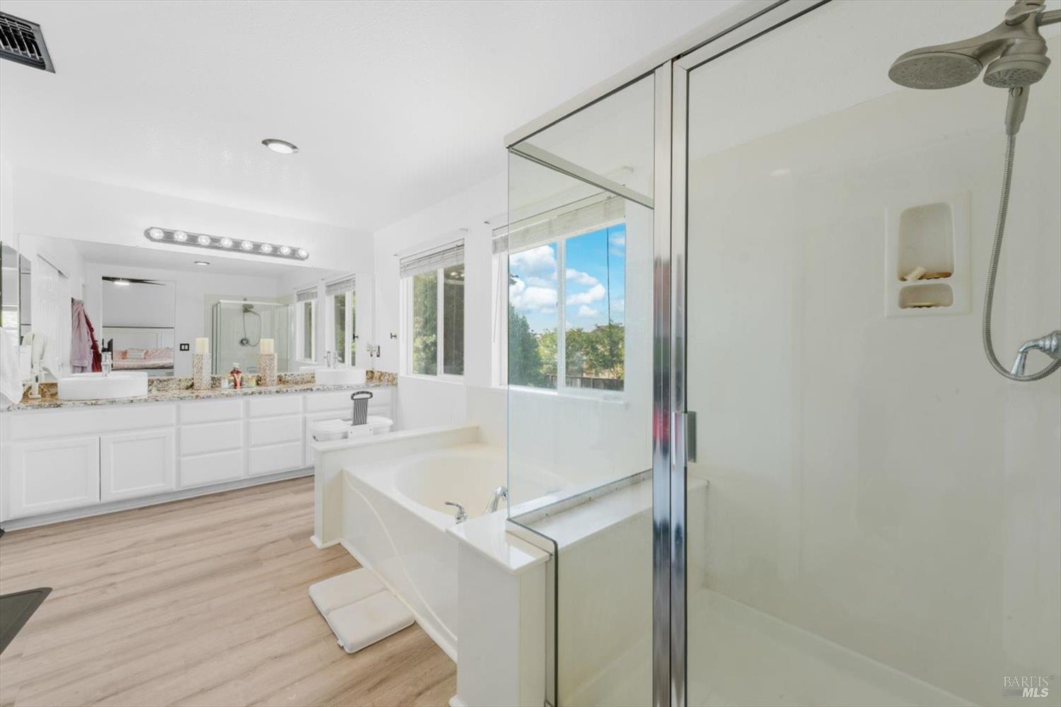 Detail Gallery Image 24 of 56 For 2541 Rowe Dr, Fairfield,  CA 94533 - 5 Beds | 3 Baths