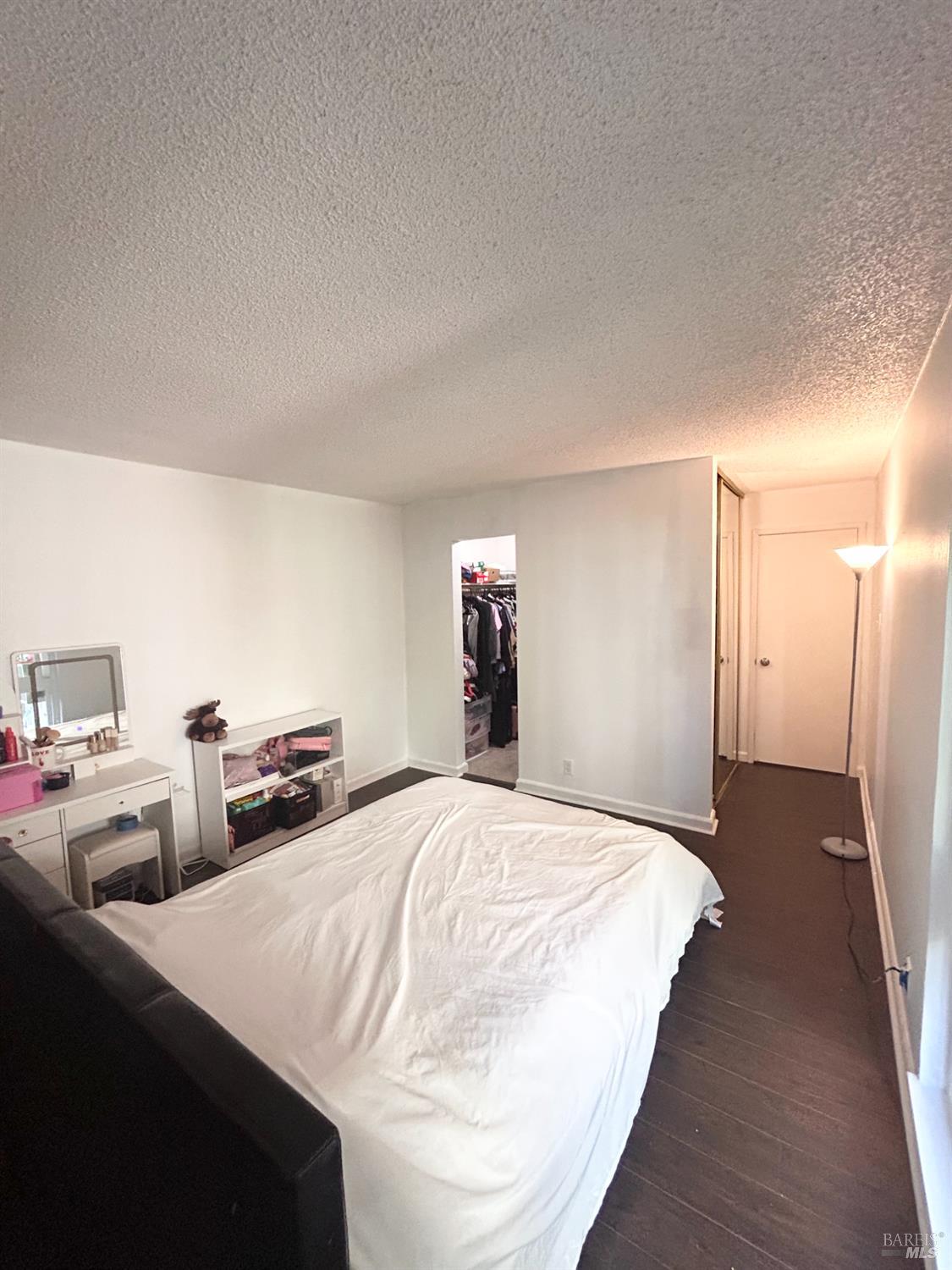 Detail Gallery Image 10 of 25 For 2100 Laguna Cir #D,  Concord,  CA 94520 - 1 Beds | 1 Baths