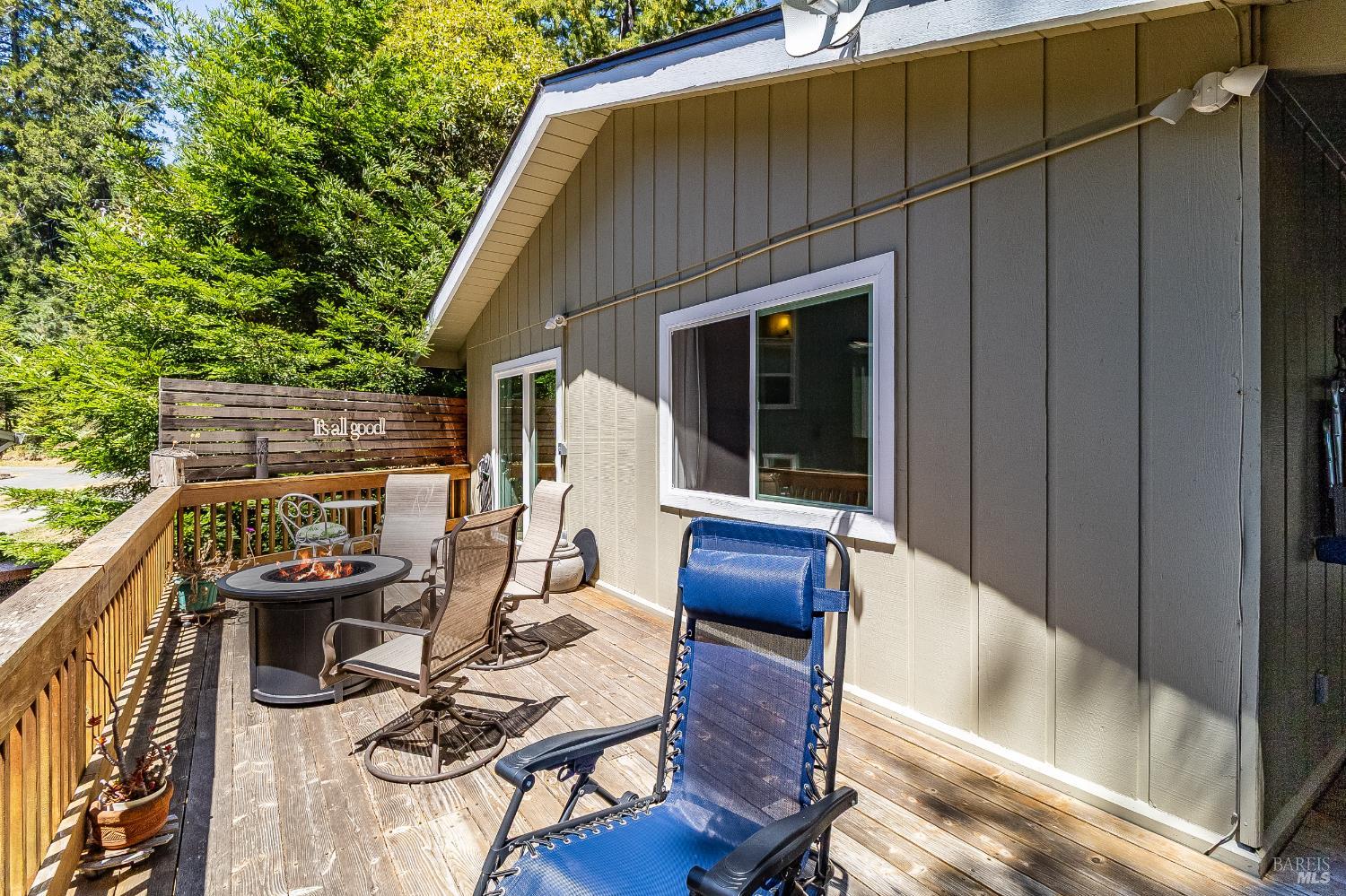 Detail Gallery Image 22 of 87 For 35550 Ocean View Way, Gualala,  CA 95445 - 3 Beds | 2 Baths