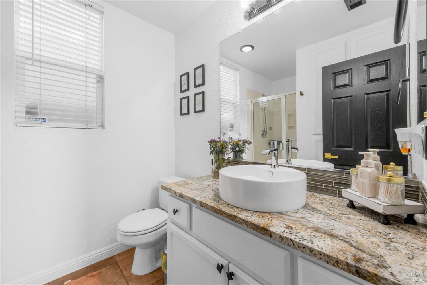 Detail Gallery Image 20 of 56 For 2541 Rowe Dr, Fairfield,  CA 94533 - 5 Beds | 3 Baths