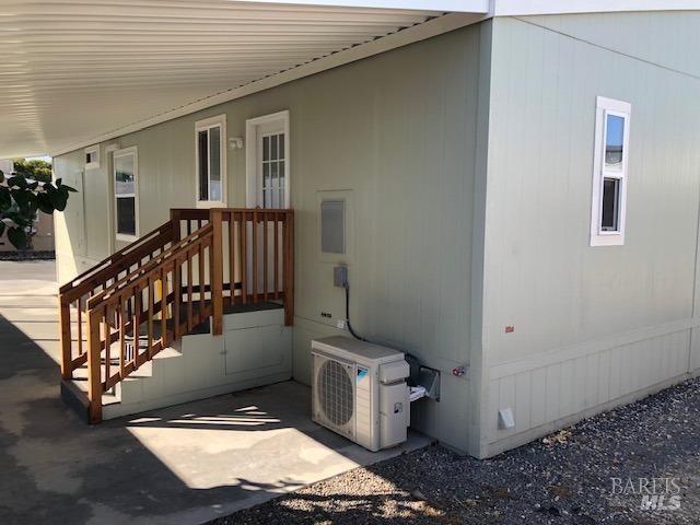 Detail Gallery Image 4 of 15 For 8154 D St, Windsor,  CA 94592 - 3 Beds | 2 Baths