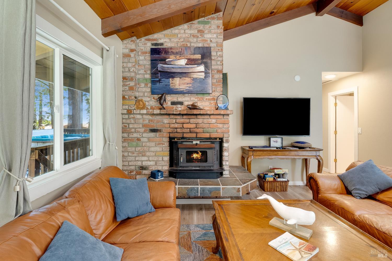 Detail Gallery Image 38 of 87 For 35550 Ocean View Way, Gualala,  CA 95445 - 3 Beds | 2 Baths