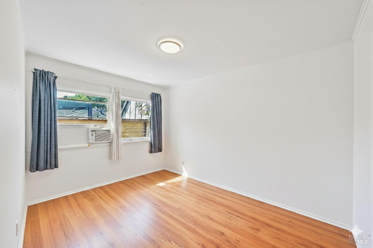 Detail Gallery Image 33 of 39 For 211 the Alameda Unkn, San Anselmo,  CA 94960 - 2 Beds | 2 Baths