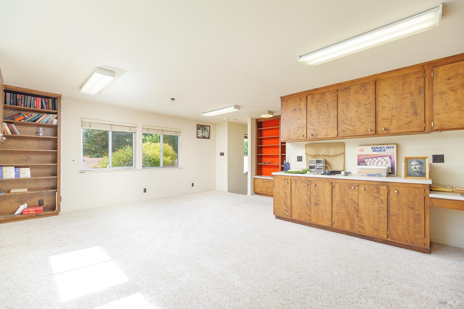 Detail Gallery Image 8 of 25 For 432 Calle De La Mesa Unkn, Novato,  CA 94949 - 4 Beds | 3/1 Baths