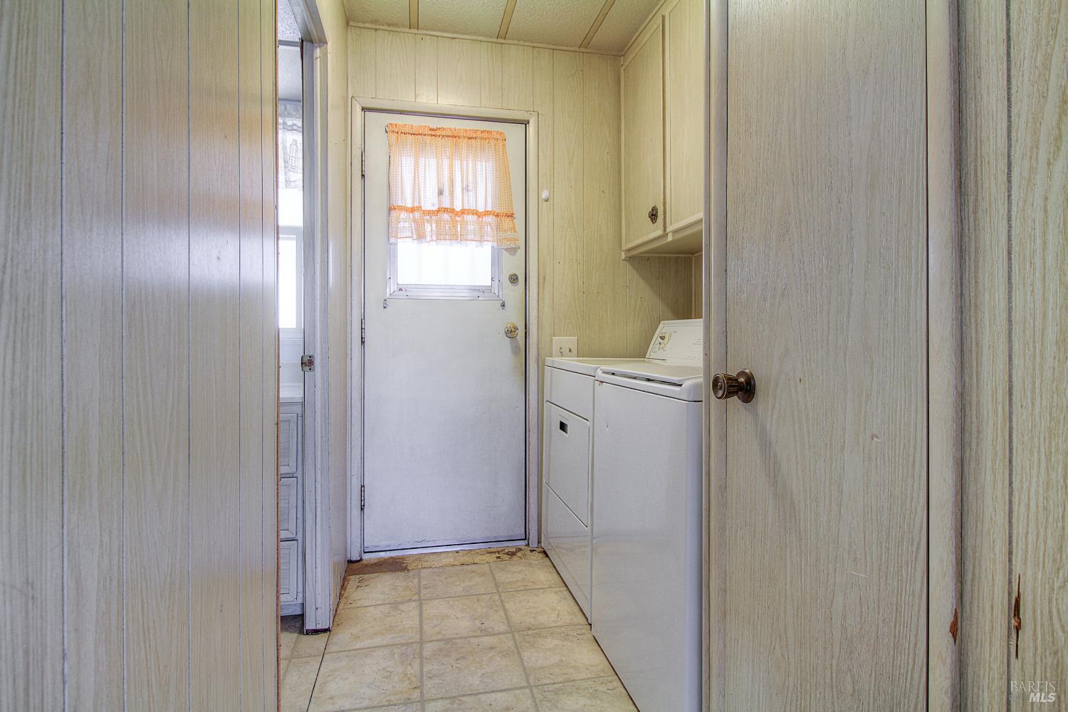 Detail Gallery Image 28 of 30 For 213 Monarch Ct, Santa Rosa,  CA 95401 - 2 Beds | 2 Baths