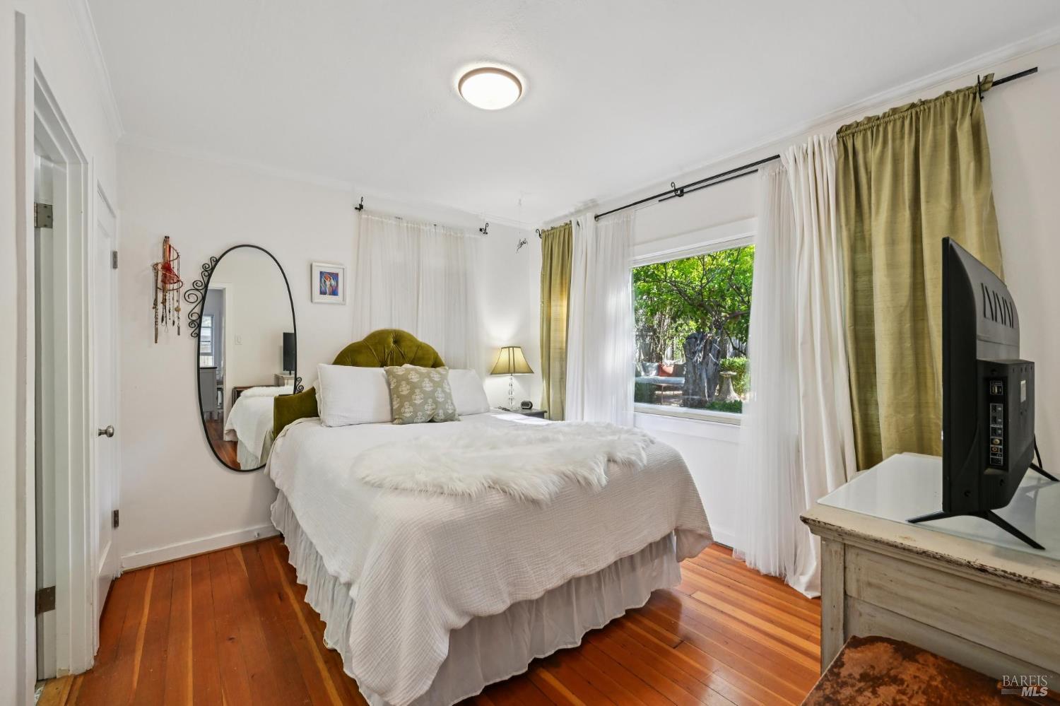 Detail Gallery Image 20 of 39 For 211 the Alameda Unkn, San Anselmo,  CA 94960 - 2 Beds | 2 Baths