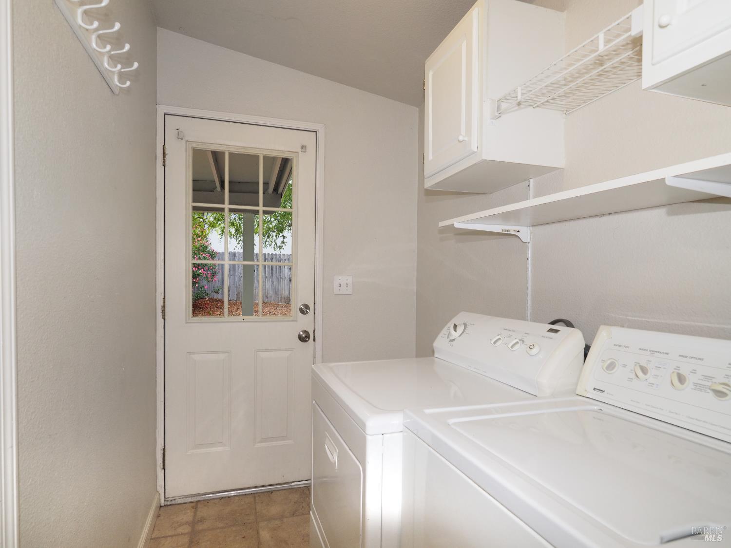 Detail Gallery Image 41 of 50 For 115 School House Ln, Geyserville,  CA 95441 - 3 Beds | 2 Baths