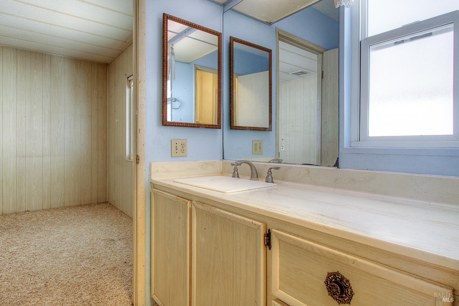 Detail Gallery Image 30 of 30 For 213 Monarch Ct, Santa Rosa,  CA 95401 - 2 Beds | 2 Baths