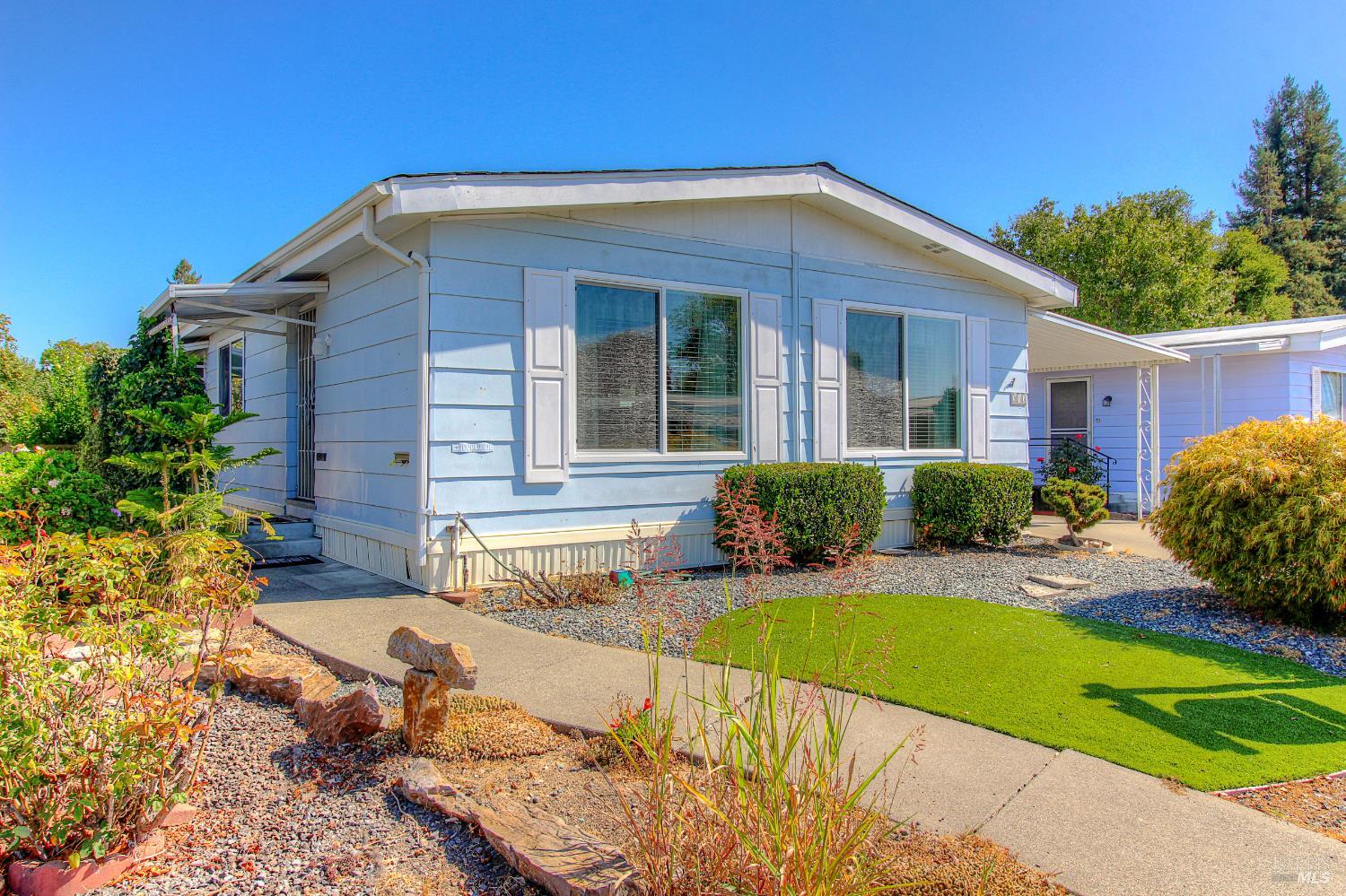 Front Image Thumbnail for BA325081107