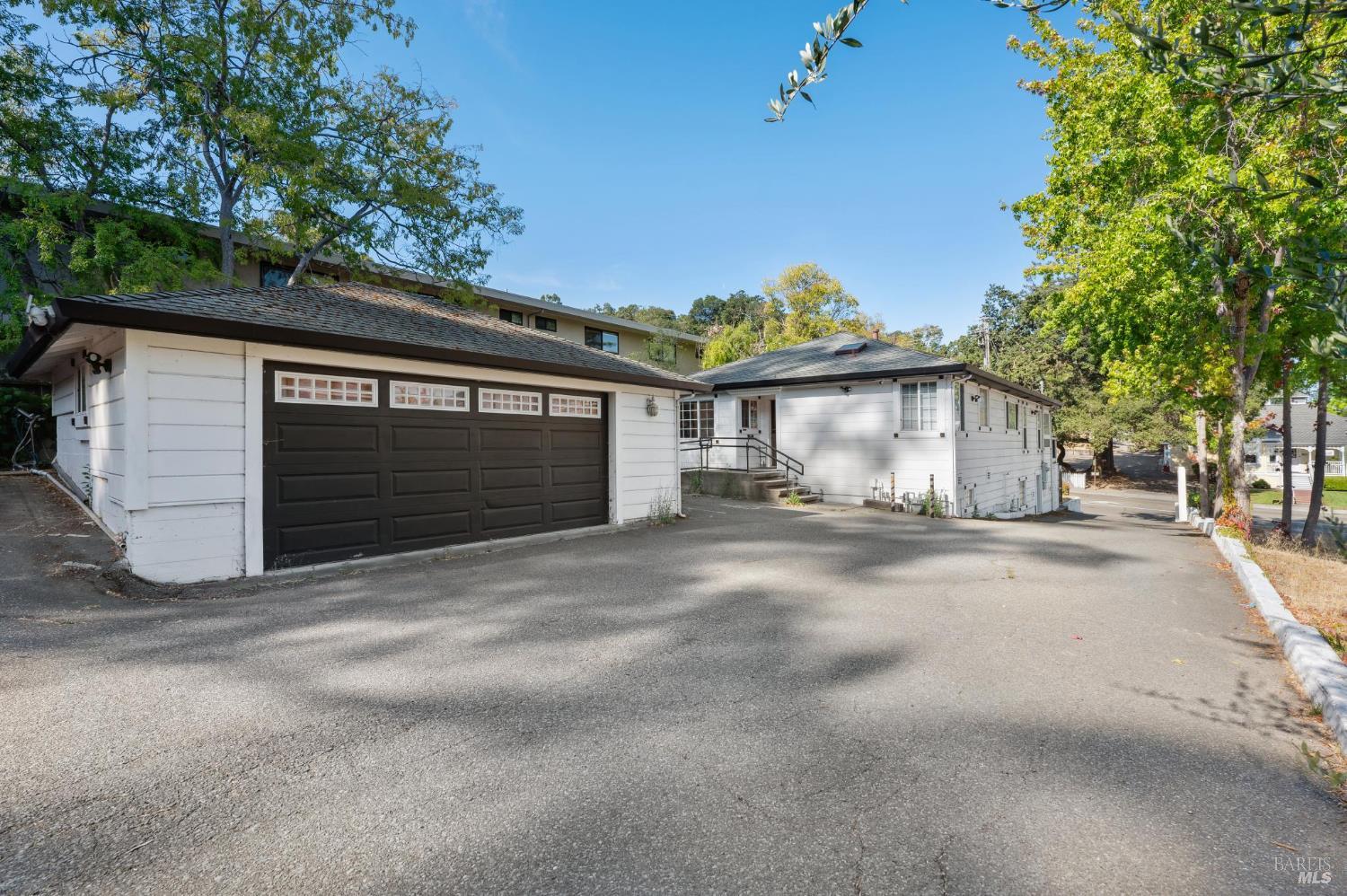 Detail Gallery Image 8 of 10 For 852 Reichert Ave, Novato,  CA 94945 - – Beds | – Baths