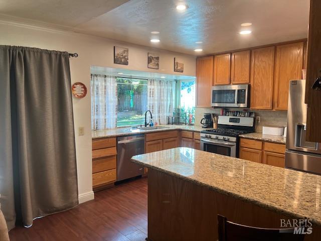 Detail Gallery Image 11 of 30 For 540 Glenside Dr, Dixon,  CA 95620 - 4 Beds | 2 Baths