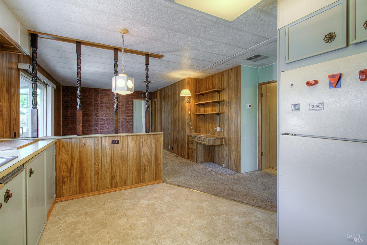 Detail Gallery Image 14 of 30 For 213 Monarch Ct, Santa Rosa,  CA 95401 - 2 Beds | 2 Baths