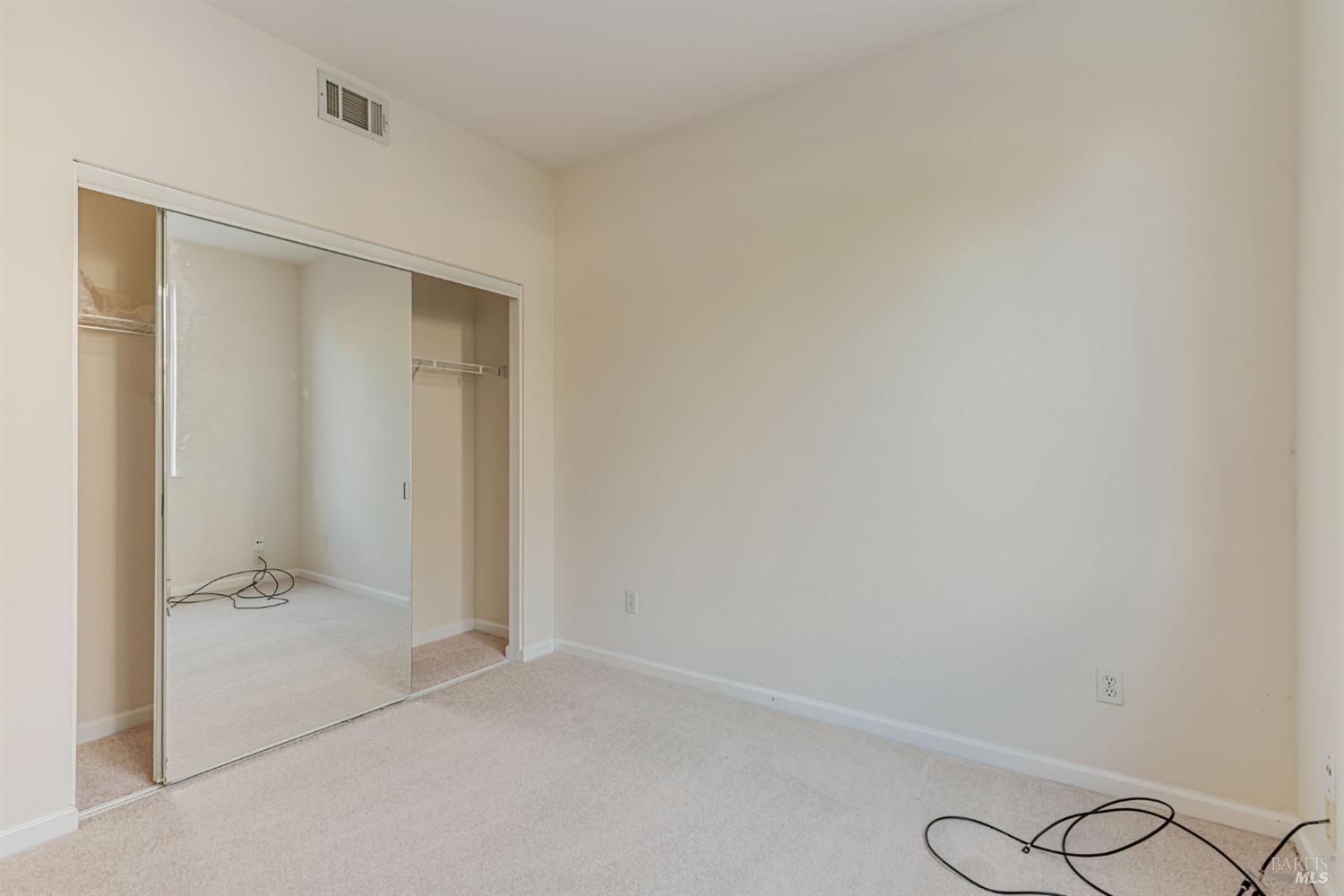 Detail Gallery Image 19 of 49 For 6206 Pebble Beach Dr, Vallejo,  CA 94591 - 5 Beds | 4 Baths