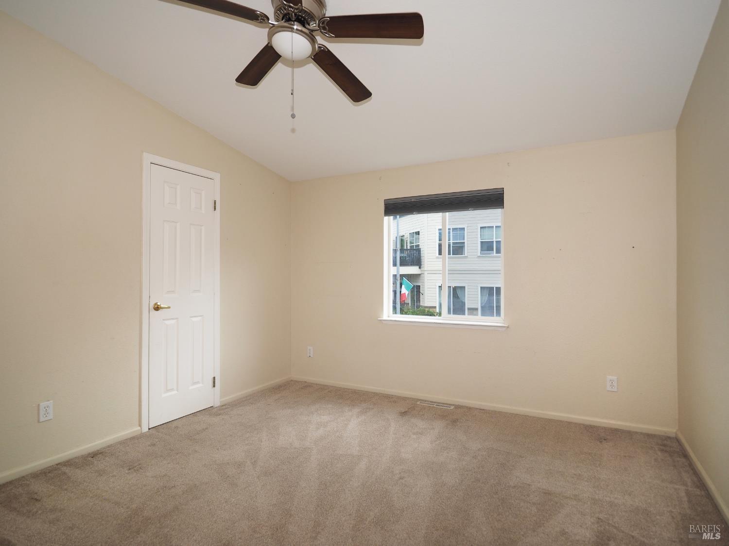 Detail Gallery Image 20 of 50 For 115 School House Ln, Geyserville,  CA 95441 - – Beds | – Baths