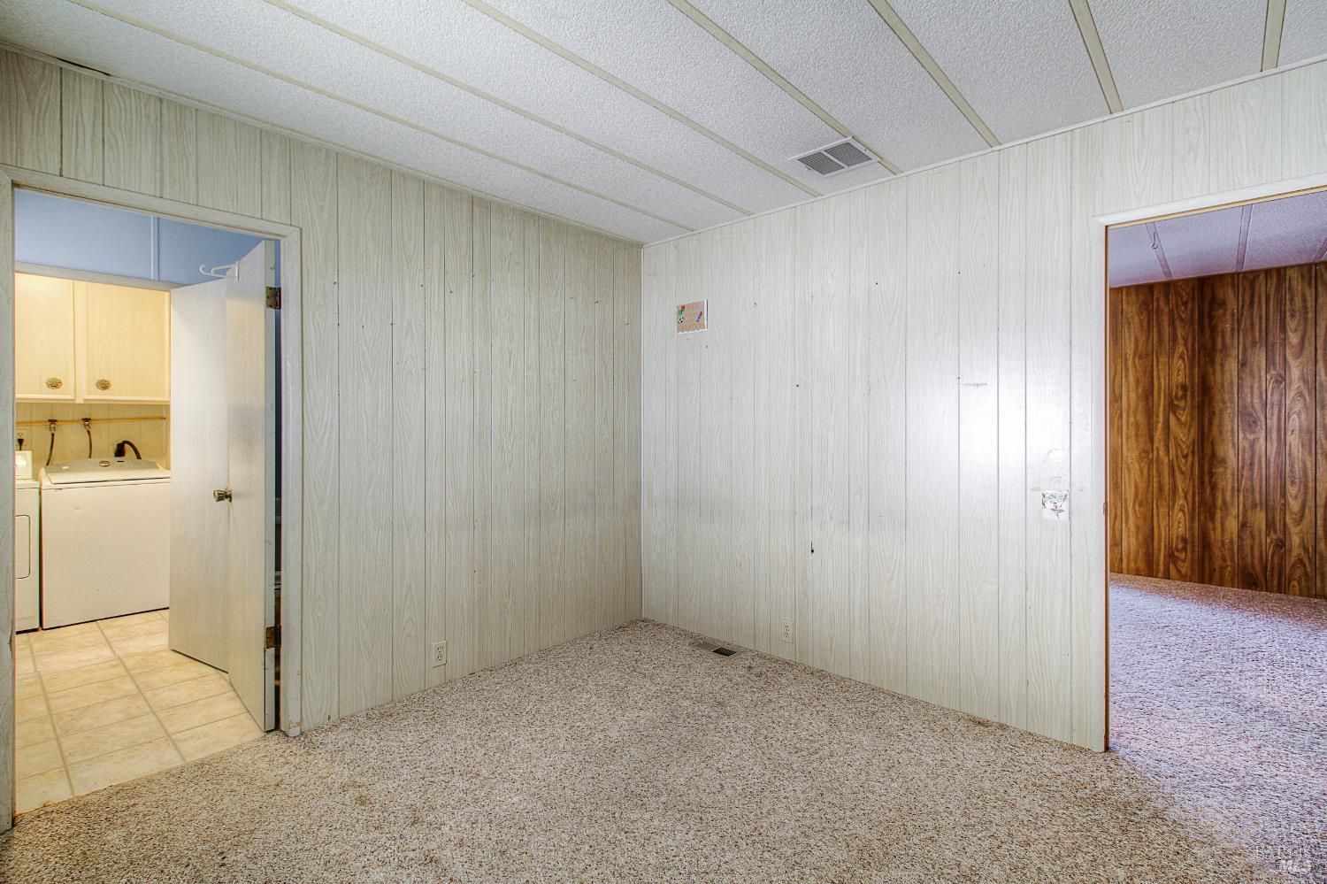 Detail Gallery Image 25 of 30 For 213 Monarch Ct, Santa Rosa,  CA 95401 - 2 Beds | 2 Baths