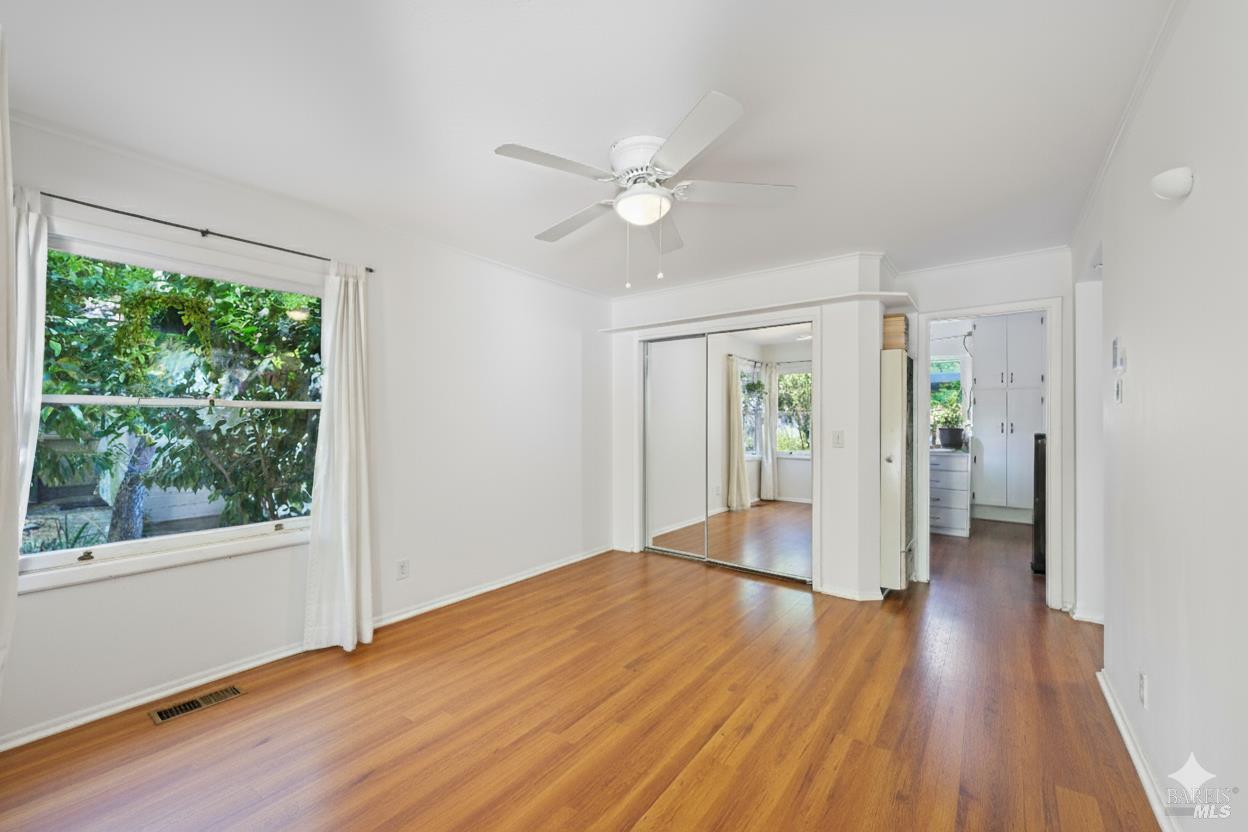 Detail Gallery Image 32 of 39 For 211 the Alameda Unkn, San Anselmo,  CA 94960 - 2 Beds | 2 Baths