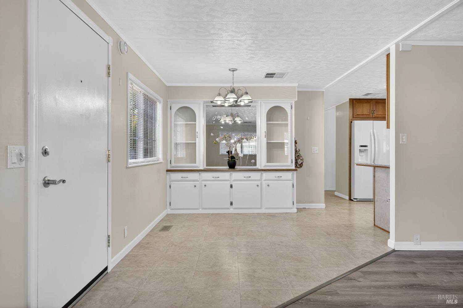 Detail Gallery Image 11 of 31 For 91 Westgate Cir, Santa Rosa,  CA 95401 - 2 Beds | 2 Baths