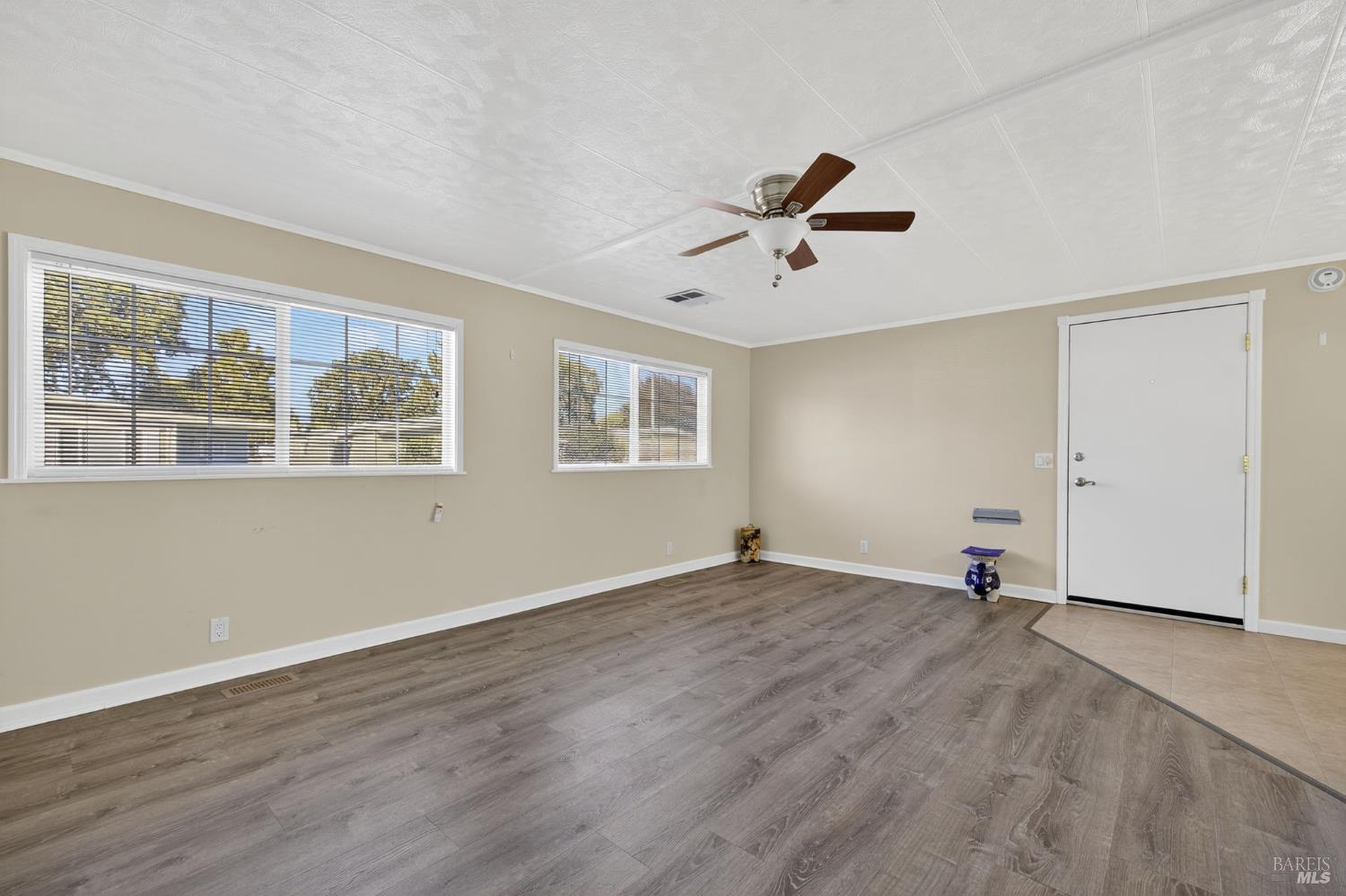 Detail Gallery Image 13 of 31 For 91 Westgate Cir, Santa Rosa,  CA 95401 - 2 Beds | 2 Baths