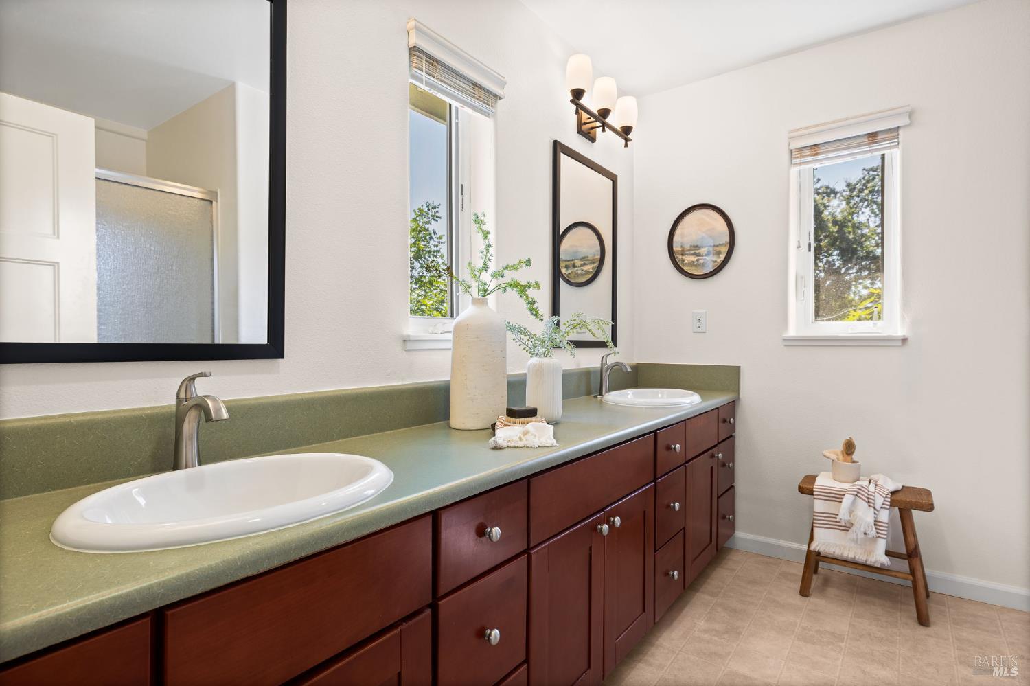 Detail Gallery Image 26 of 50 For 58 Randolph St, Napa,  CA 94559 - 4 Beds | 4/1 Baths