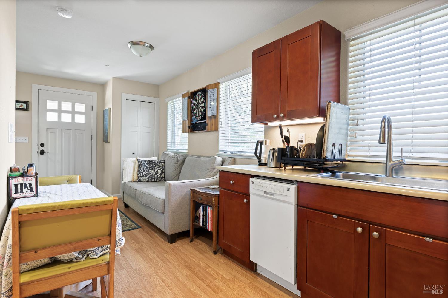 Detail Gallery Image 42 of 50 For 58 Randolph St, Napa,  CA 94559 - 4 Beds | 4/1 Baths