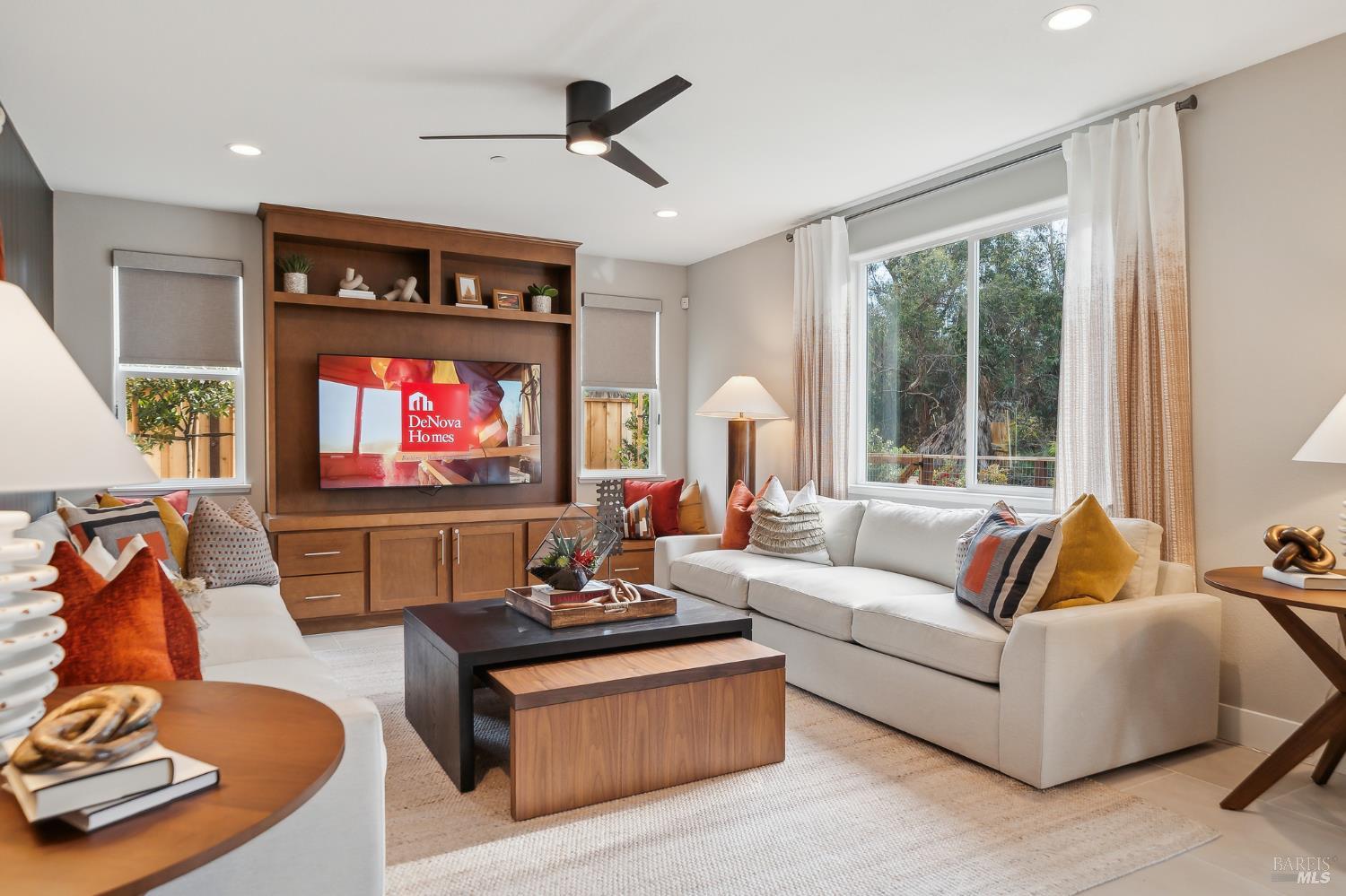 Detail Gallery Image 7 of 25 For 51 Denova Ln, Martinez,  CA 94553 - 4 Beds | 3 Baths