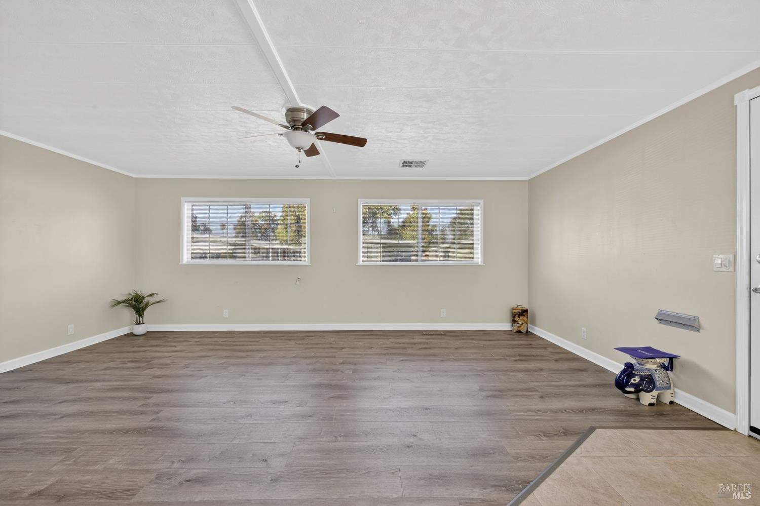 Detail Gallery Image 14 of 31 For 91 Westgate Cir, Santa Rosa,  CA 95401 - 2 Beds | 2 Baths