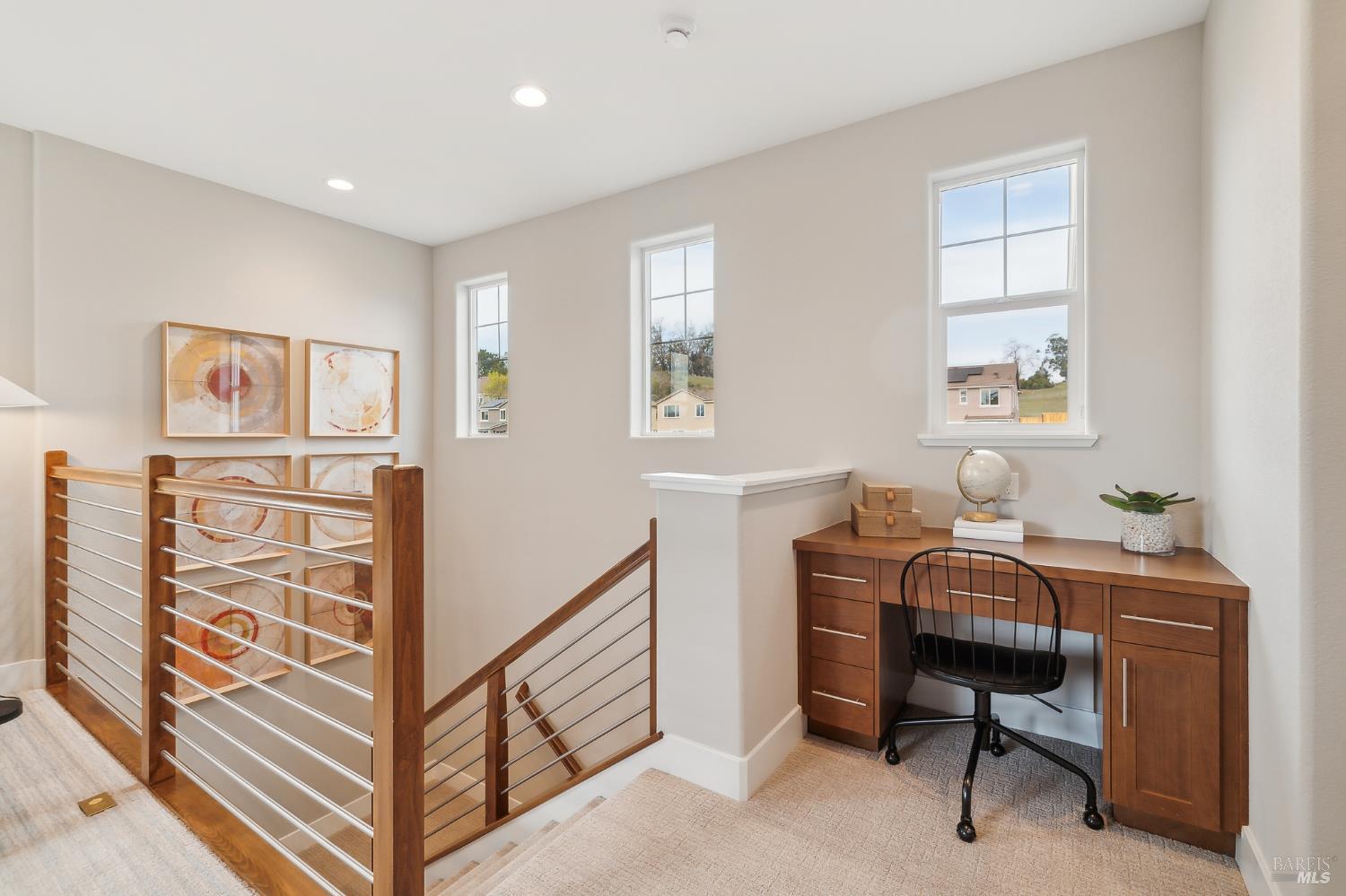 Detail Gallery Image 12 of 25 For 51 Denova Ln, Martinez,  CA 94553 - 4 Beds | 3 Baths