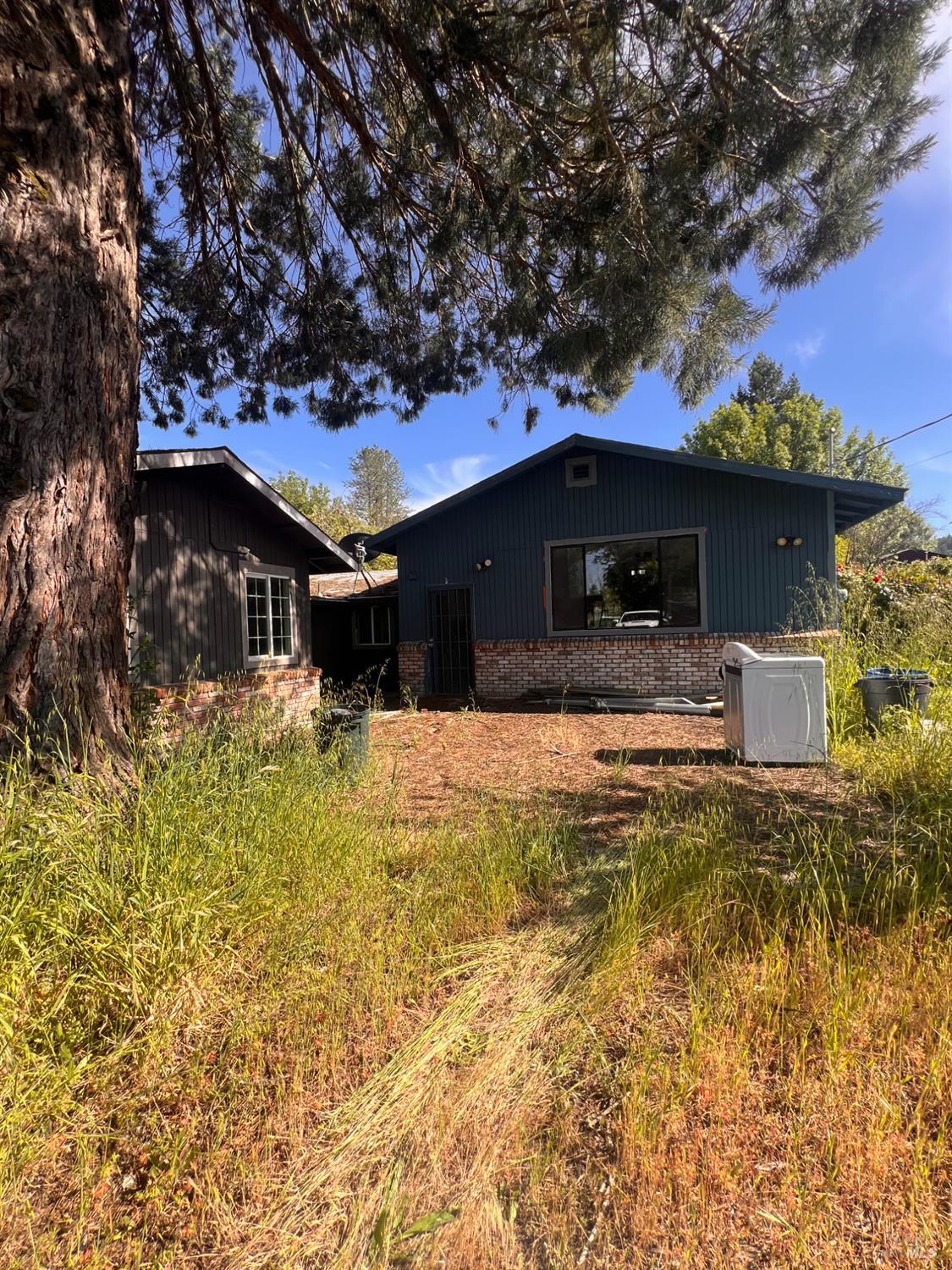 Detail Gallery Image 5 of 29 For 481 Della Ave, Willits,  CA 95490 - 2 Beds | 1 Baths