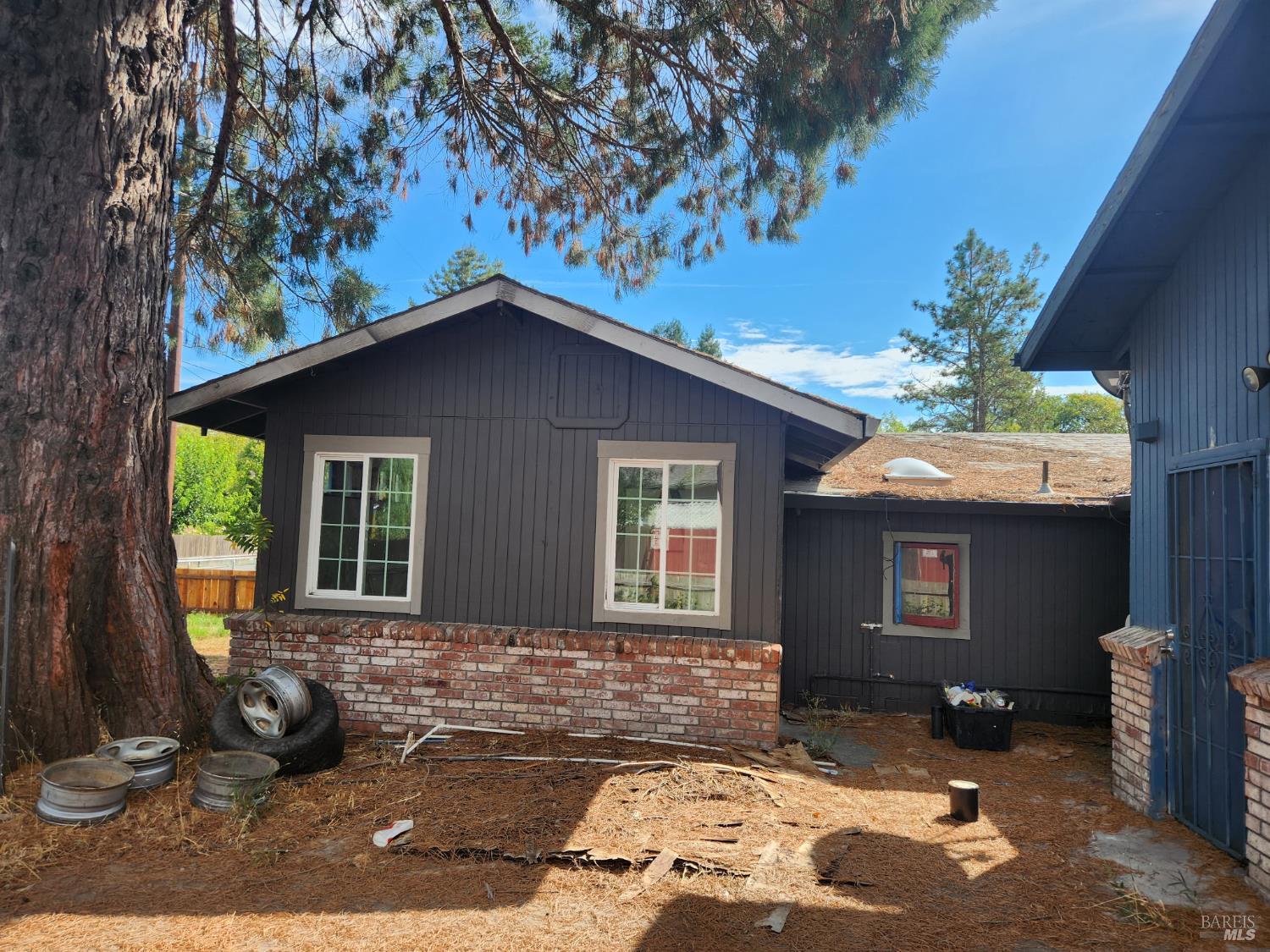 Detail Gallery Image 4 of 29 For 481 Della Ave, Willits,  CA 95490 - 2 Beds | 1 Baths